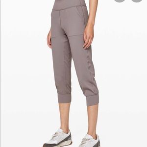 NWT lululemon align jogger crop